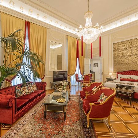 Palazzo Monga Boutique Guesthouse Верона Екстер'єр фото