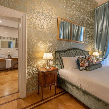Palazzo Monga Boutique Guesthouse Верона Екстер'єр фото
