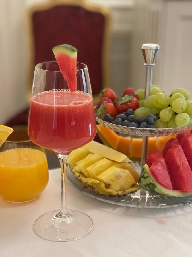 Palazzo Monga Boutique Guesthouse Верона Екстер'єр фото
