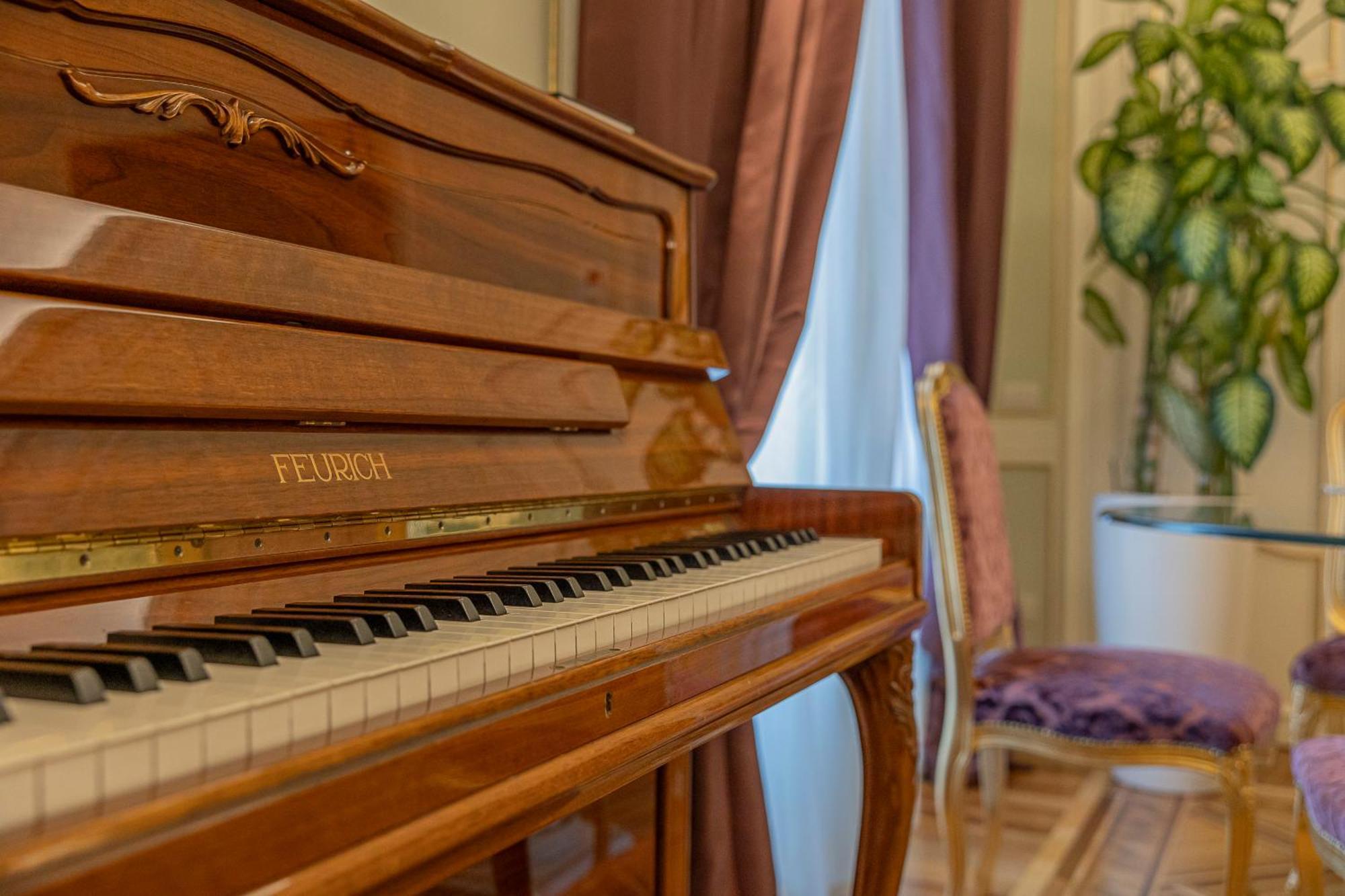 Palazzo Monga Boutique Guesthouse Верона Екстер'єр фото