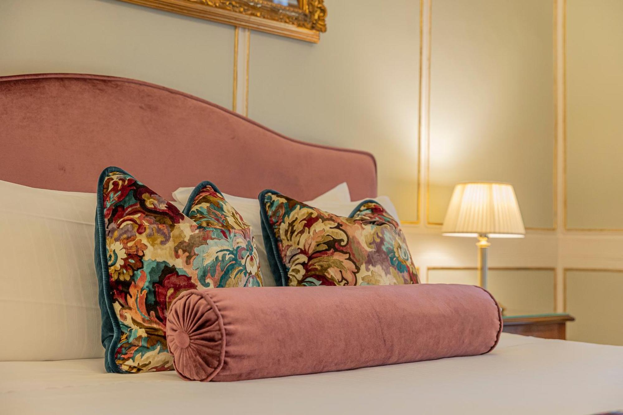Palazzo Monga Boutique Guesthouse Верона Екстер'єр фото