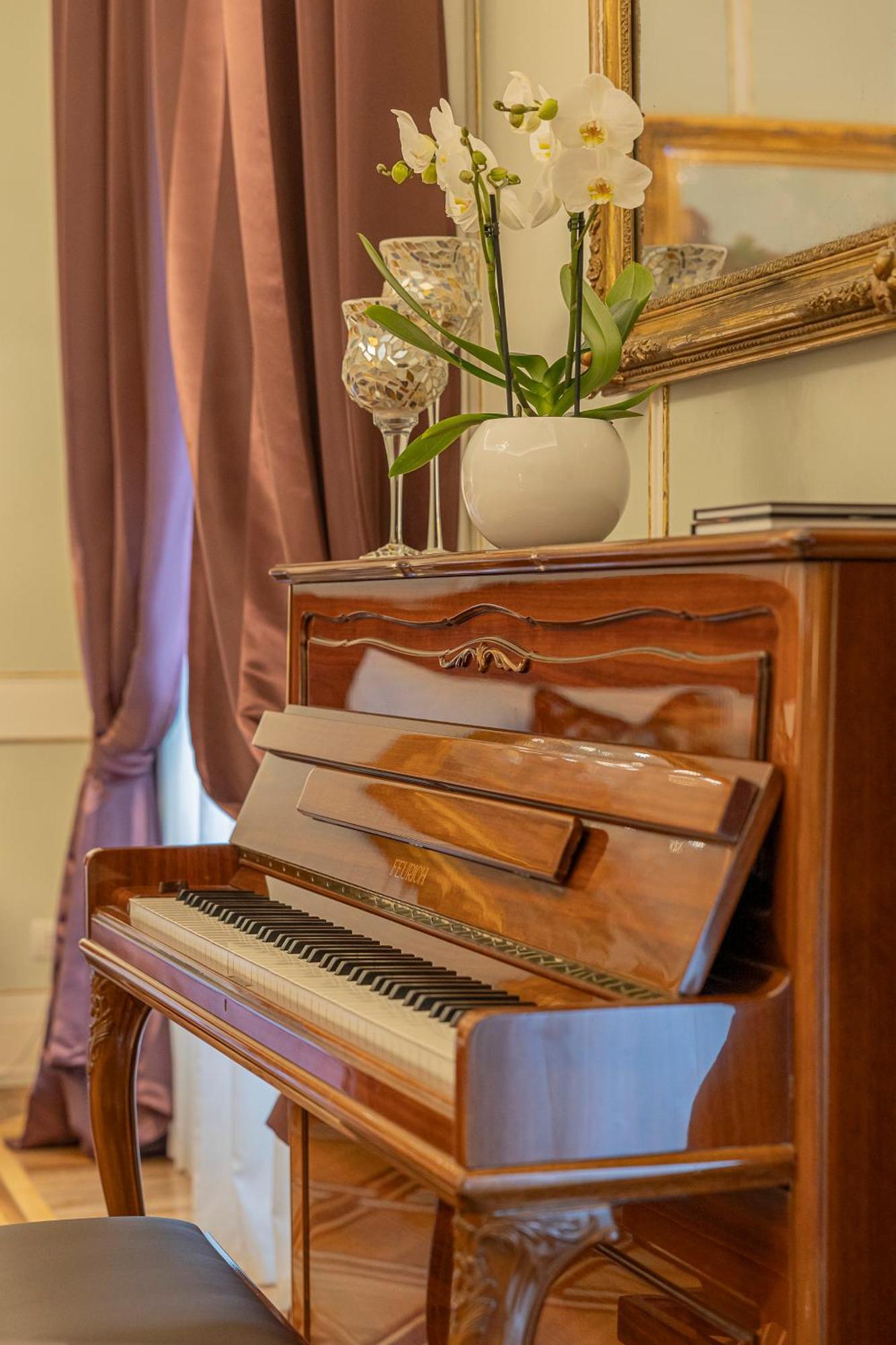 Palazzo Monga Boutique Guesthouse Верона Екстер'єр фото