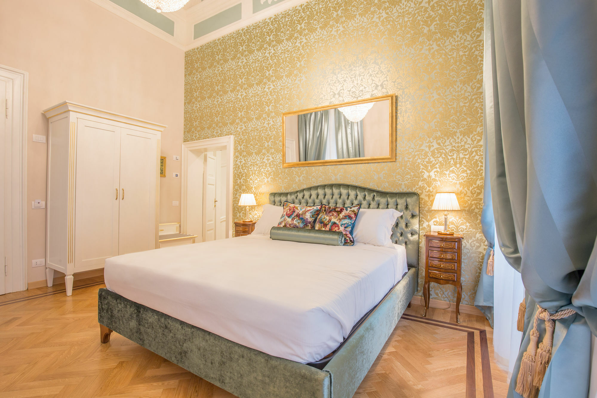 Palazzo Monga Boutique Guesthouse Верона Екстер'єр фото
