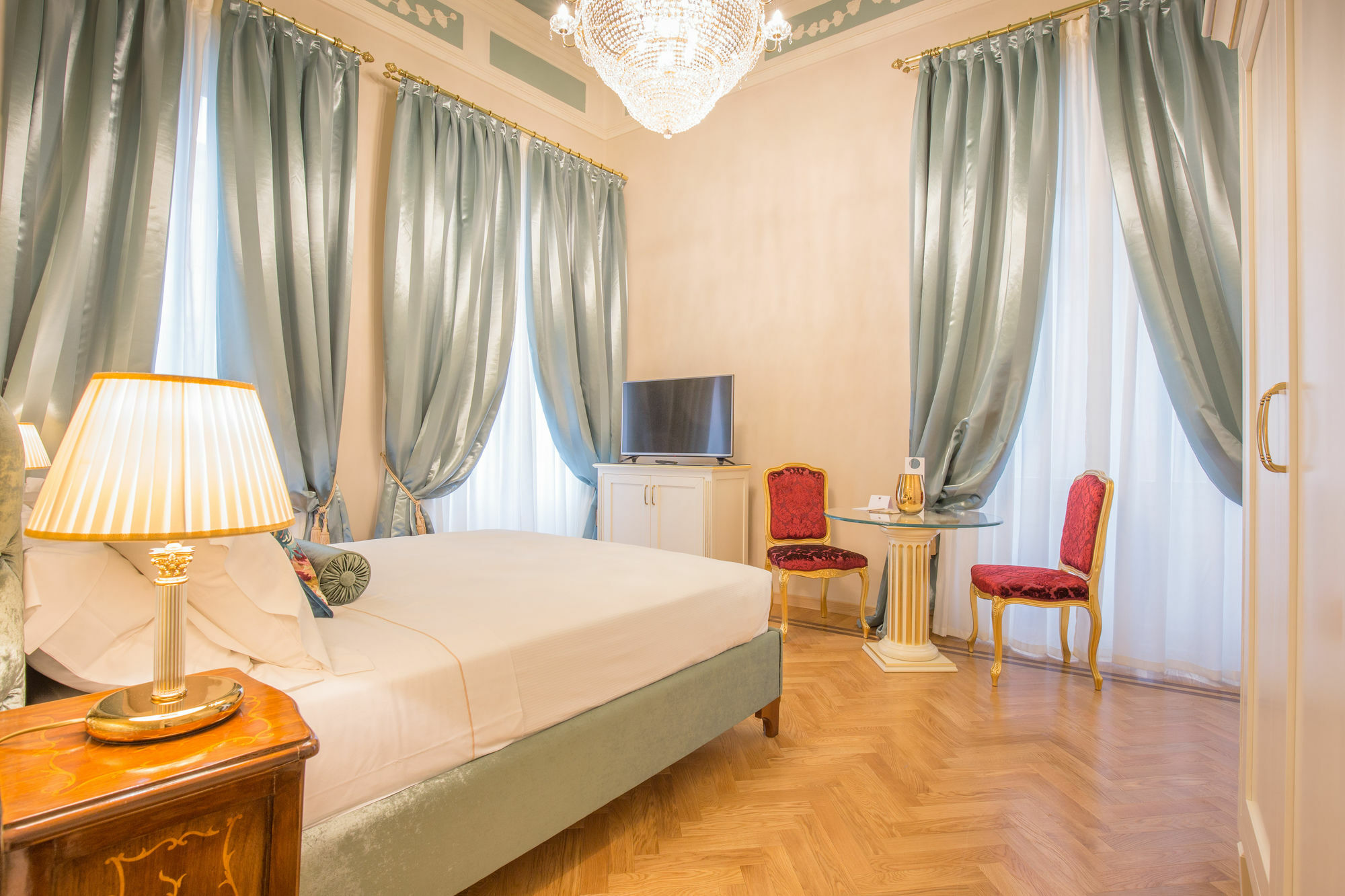 Palazzo Monga Boutique Guesthouse Верона Екстер'єр фото